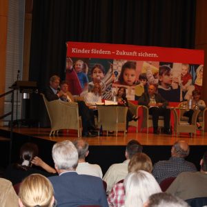Podiumsdiskussion zur Revision des Kinderbildungsgesetzes in d. Stadthalle Kamen